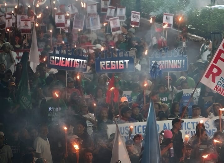 Scientists protest [Image: AGHAM]